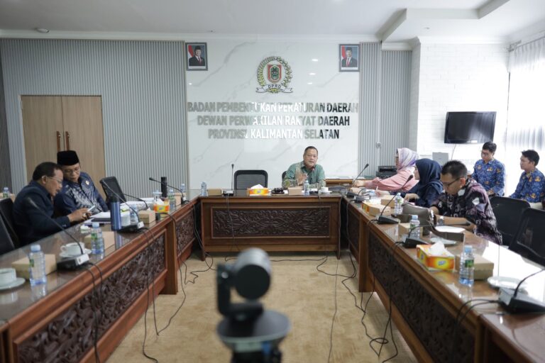 31 Raperda Masuk Dalam Prolegda DPRD Provinsi Kalsel 2024-2029